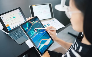 Which Key Economic, Social, and Regulatory Factors Are Driving Current Trends in Nevada's Local Property Markets?